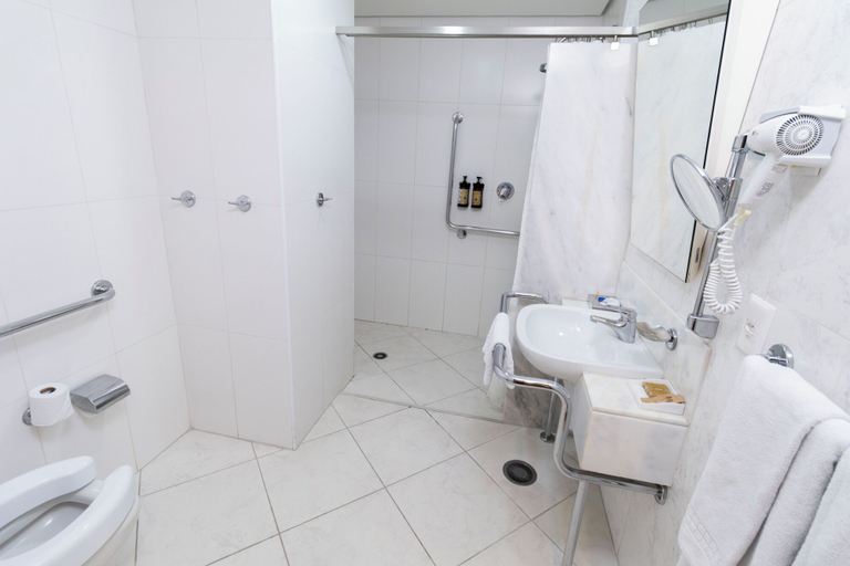 Bathroom 3, Hotel Nacional Inn Jaragua São Paulo, São Paulo