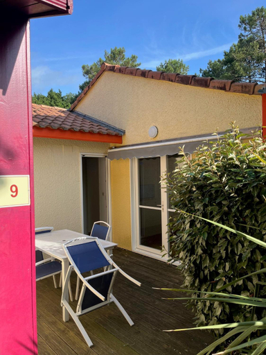 Others 3, Patrimoine et immobilier Villas du Lac, Landes