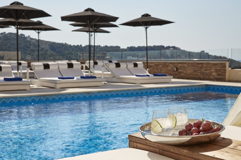 Sport & Beauty 3, Skiathos Living, Thessaly