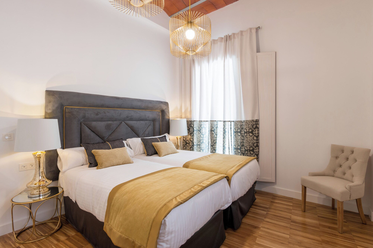 Bedroom 3, BIBO SUITES ORO DEL DARRO, Granada