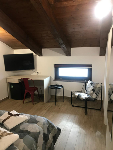 Others 2, B&B Lanziani, Potenza