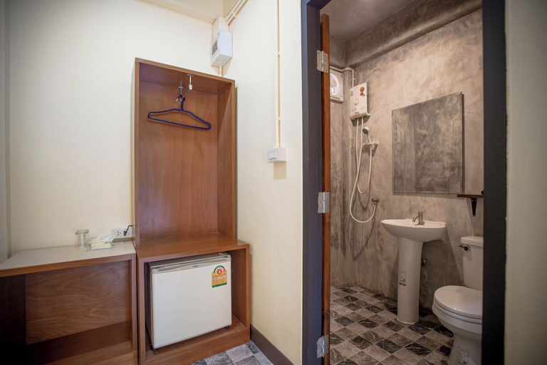 Bathroom, Tuscany Land Resort, Don Muang