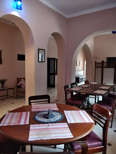Food & Drinks 3, Sankhu Niwas, Bikaner