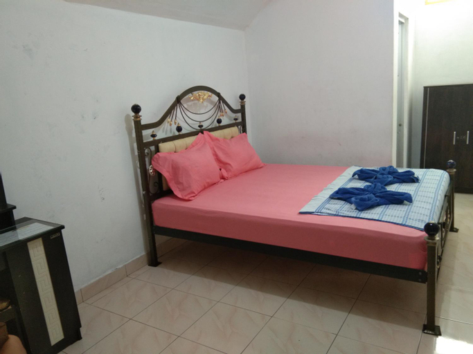 Bedroom 8