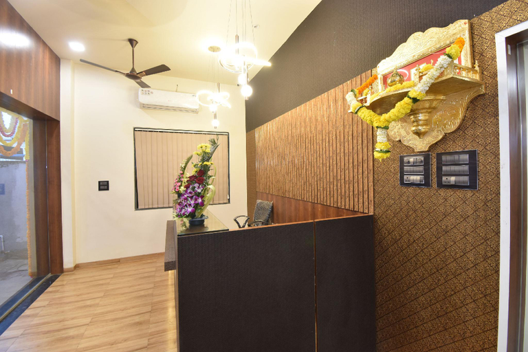 Public Area 2, Hotel Starlit, Thane
