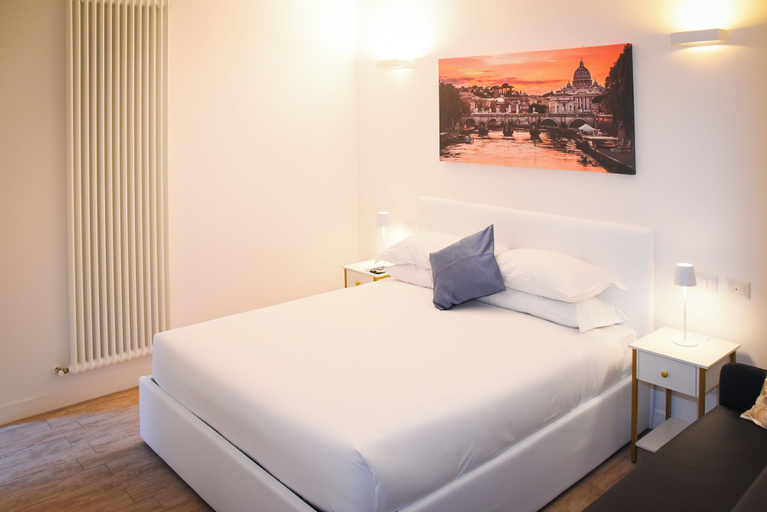 Bedroom 3, BQ HOUSE SANTA MARIA luxury rooms, Roma