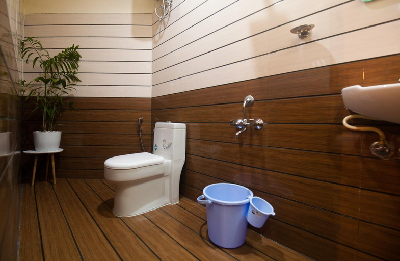 Bathroom 2, HIE MOKSHA, Dindigul
