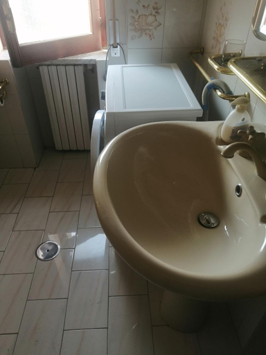 Others 5, B&B Babbaro - camera con bagno privato, Salerno