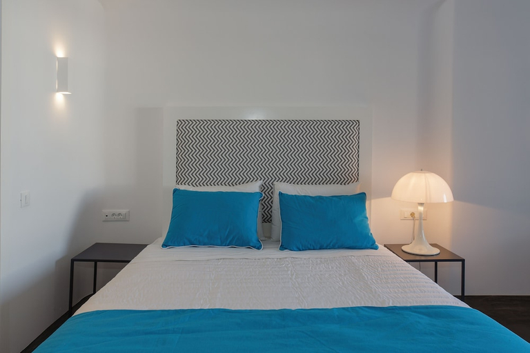 Bedroom 2, Blue Waves, South Aegean