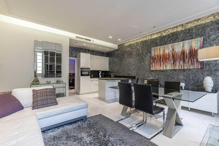Others 3, Large renovated studio - rue Hoche - Cannes center, Alpes-Maritimes