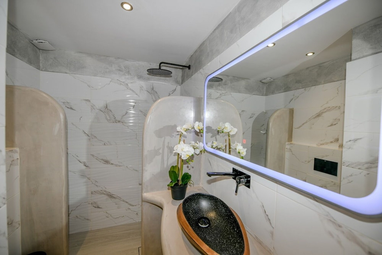 Bathroom 4, Aegean View Hotel, South Aegean