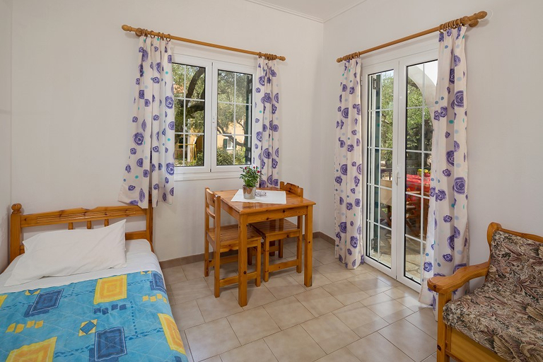 Bedroom 2, Christina Villa, Ionian Islands