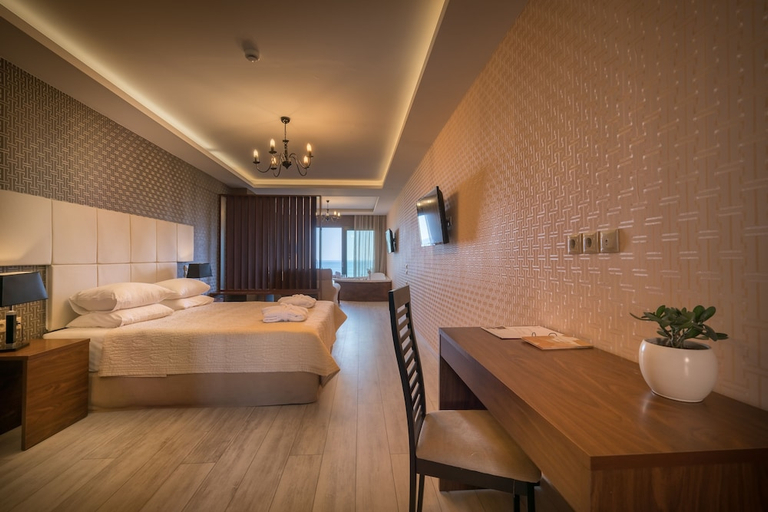 Bedroom 3, Elegance Luxury Executive Suites - Adults Only, Ionian Islands