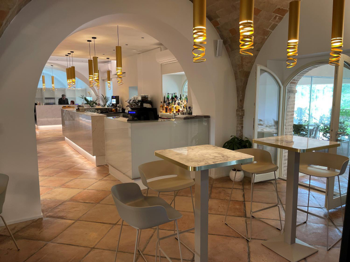 Food & Drinks 5, Tenuta Colle Serrano, Ascoli Piceno
