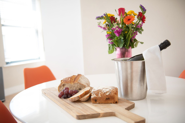Food & Drinks 5, Dream Stays Bath - John Street, Bath and North East Somerset