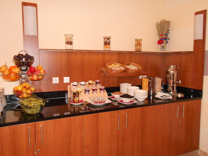 Food & Drinks 5, City Hotel Budapest, Budapesti