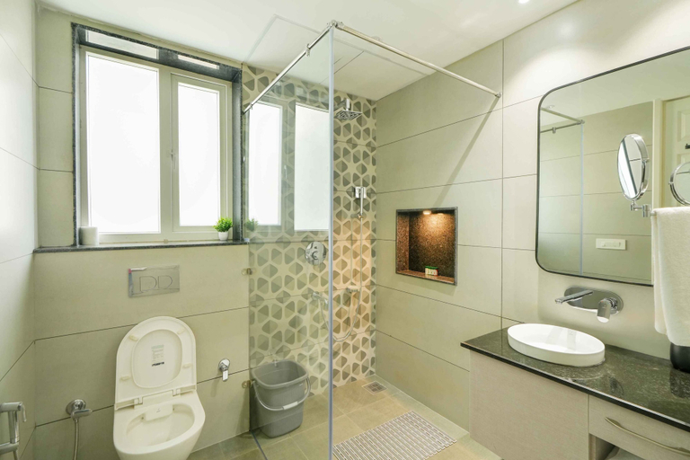 Bathroom 3, Beaumont, Kangra