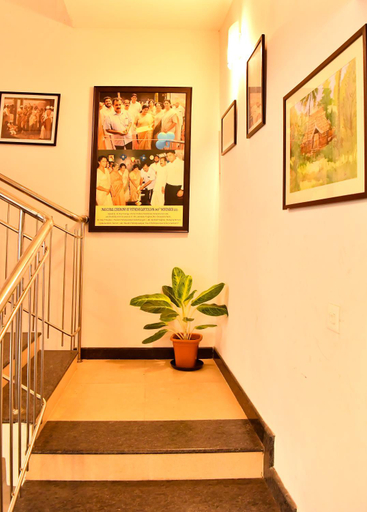 Others 5, Puthens Capitol Inn, Ernakulam