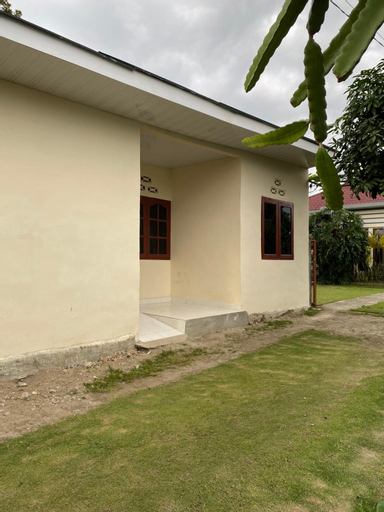 Exterior & Views 1, Paima Homestay, Toba
