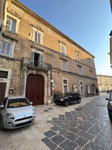 Others 4, B&B Palazzo Lombardi, Foggia