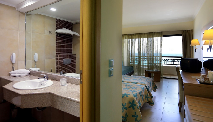 Bathroom, Sol Cosmopolitan Rhodes, South Aegean