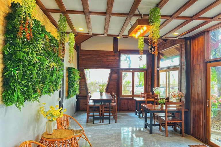 Food & Drinks 5, Inthawa Resort (Feuang, Laos), Vientiane
