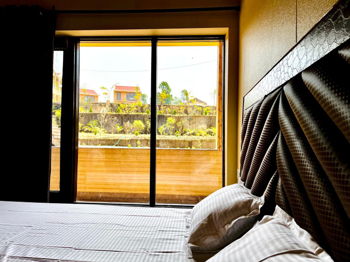 Bedroom, Neelgagan Resort, Pithoragarh