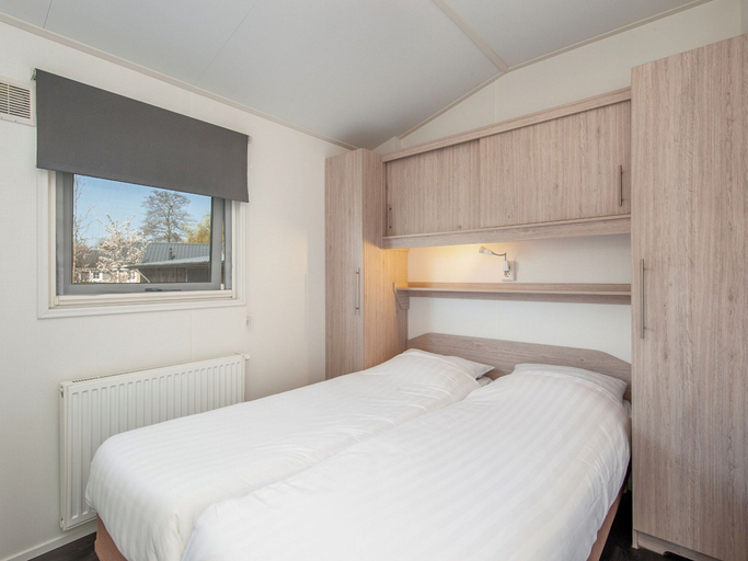 Bedroom, Lakeside Cottage With Boat, Steenwijkerland