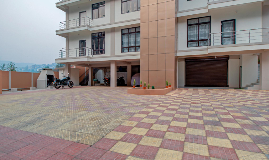 Others 5, Hotel Staying Center, East Khasi Hills