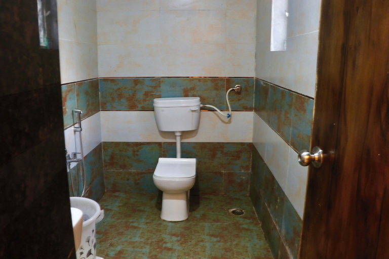 Bathroom, Little Heaven Villa, Nashik