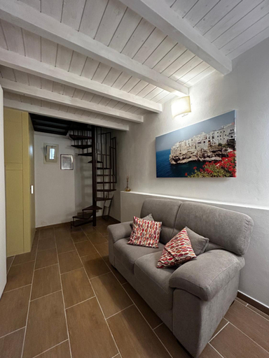 Others 2, Borgo degli Svevi rooms, Bari
