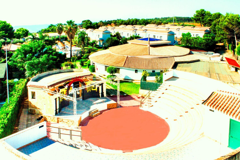 Attractions 2, Spiagge Rosse, Crotone