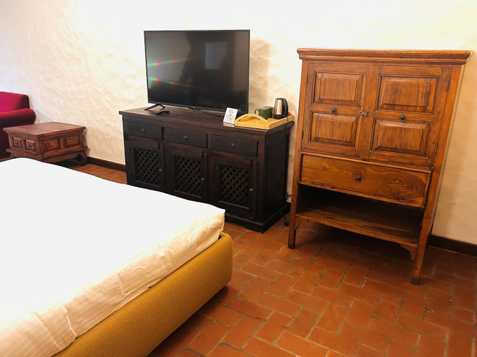 Bedroom 8