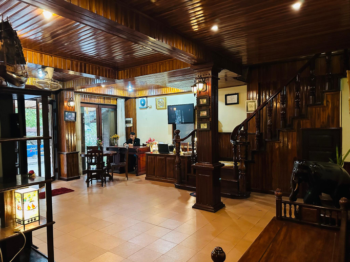 Food & Drinks 5, Villa Alounsavath Mekong Riverside, Chomphet