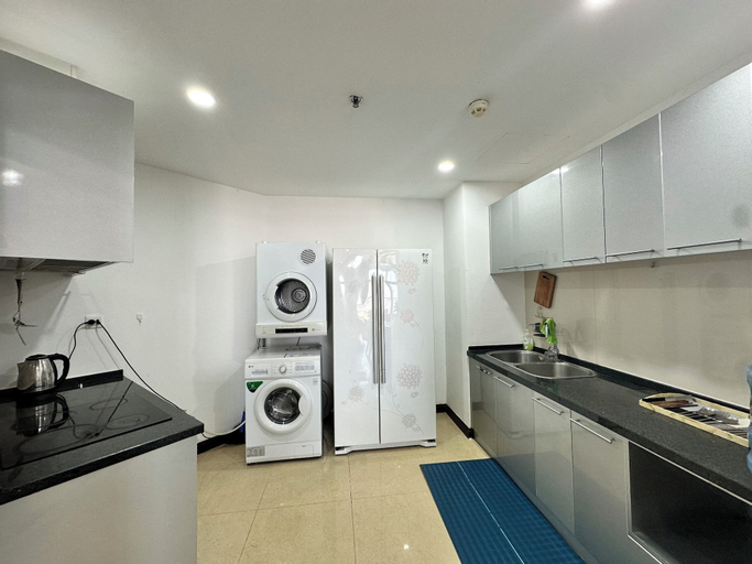 Dining Room 8