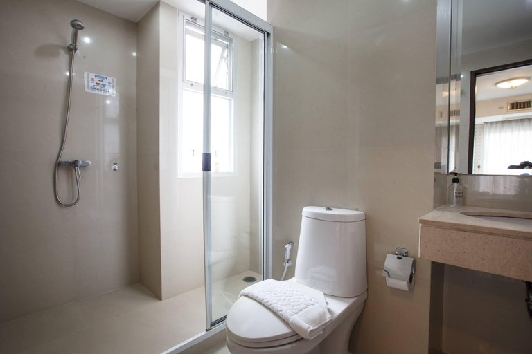 Bathroom 4, 4A-lovely 2bedroom/3baths In Bangkok City Downtown, Wattana