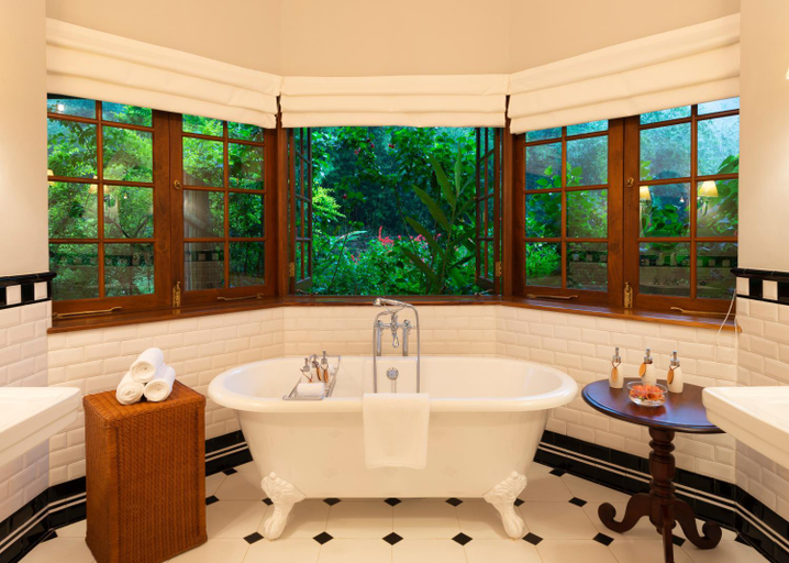 Bathroom 5, Ceylon Tea Trails - Relais and Chateaux - All Inclusive, Ambagamuwa