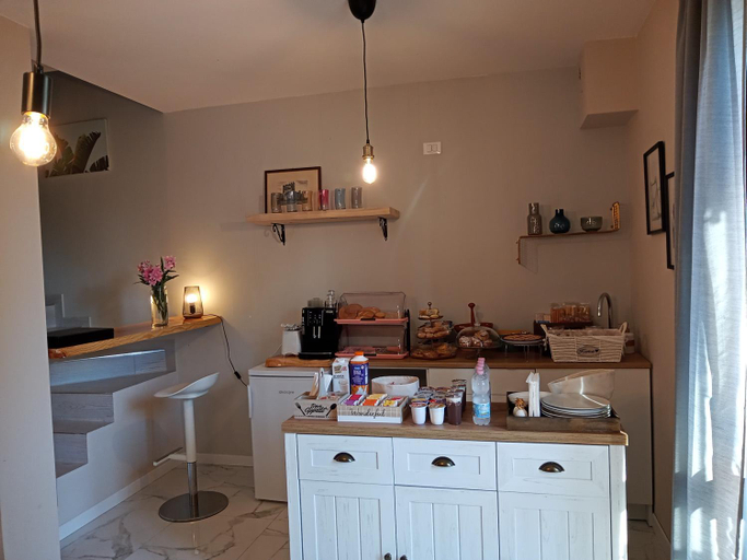 Others 5, B&B Tra colline marchigiane - sauna e piscina, Pesaro E Urbino