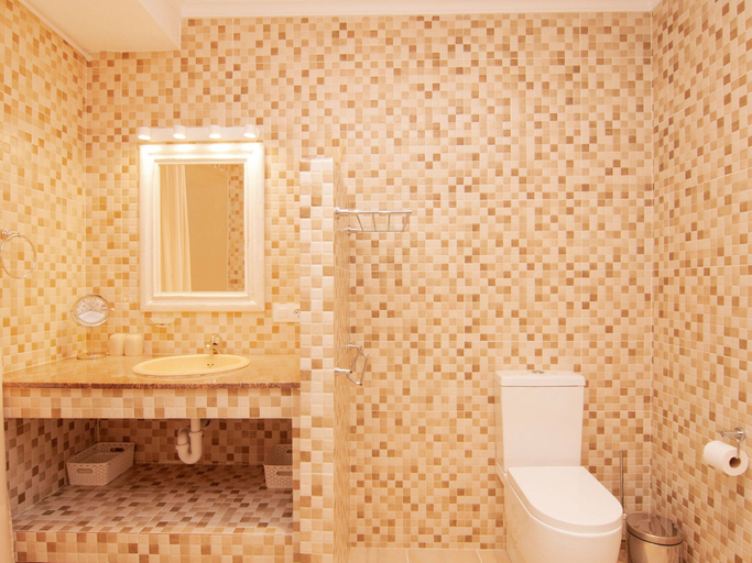Bathroom 5, Belvilla by OYO Mil Flores, Alicante