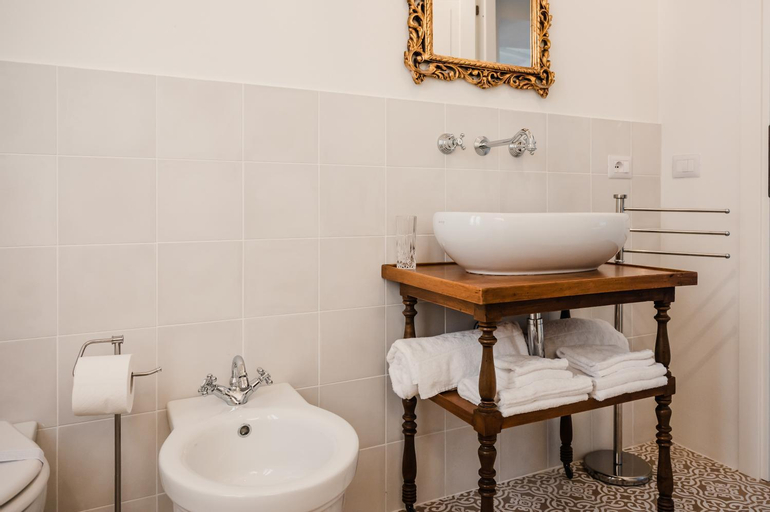 Bathroom 8