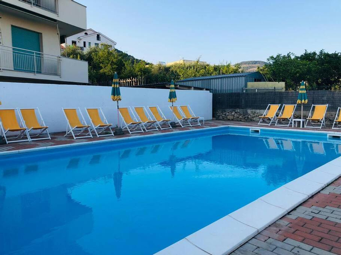 Sport & Beauty, Pietra Ligure - Essential with Swimming Pool, Savona