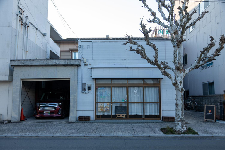 Dear U Uwajima Guest House & Cafe, Uwajima