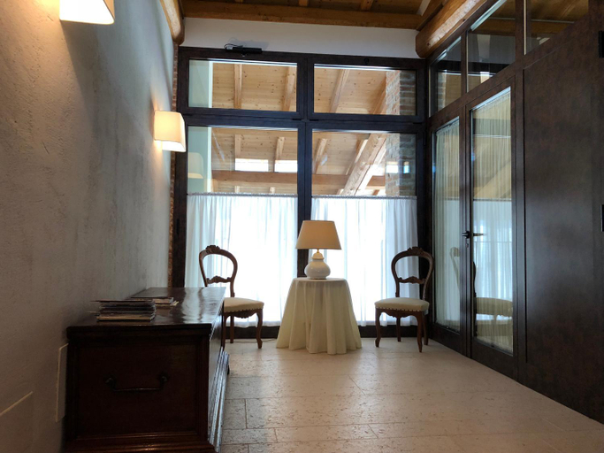 Others 3, villa d'arco apartment, Verona
