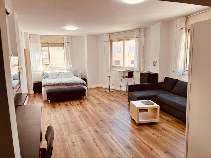 Bed, Nazarena Studio Apartment