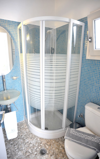 Bathroom 4, Medusa Beach Resort And Suites, South Aegean