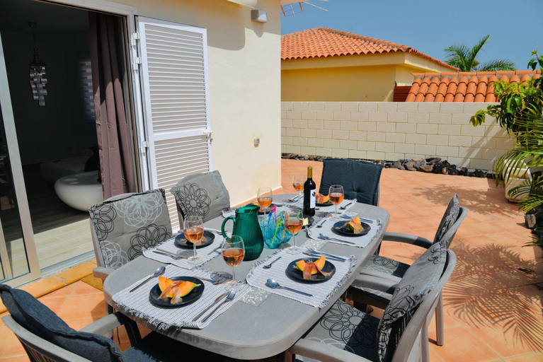 Facilities 4, Villa Julia Relax Dream Holiday, Santa Cruz de Tenerife