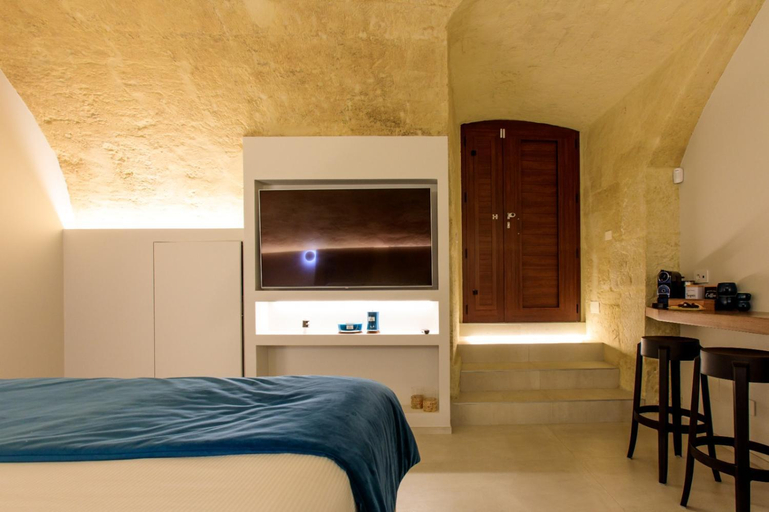 Others 2, Iris Luxury Suite, Bari
