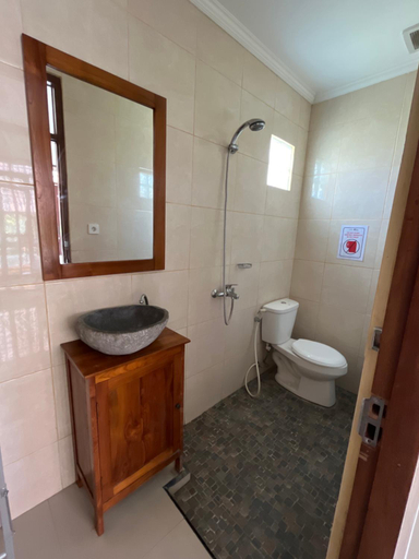 Bathroom 3, Sujana Homestay, Gianyar
