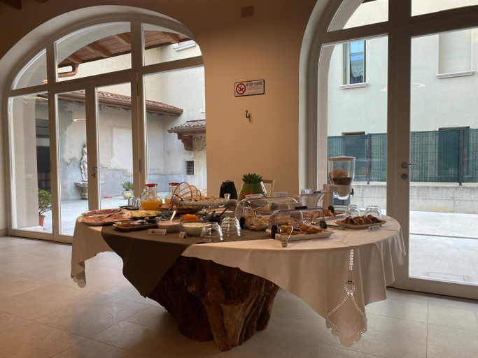 Others 3, Villa Veronesi, Brescia