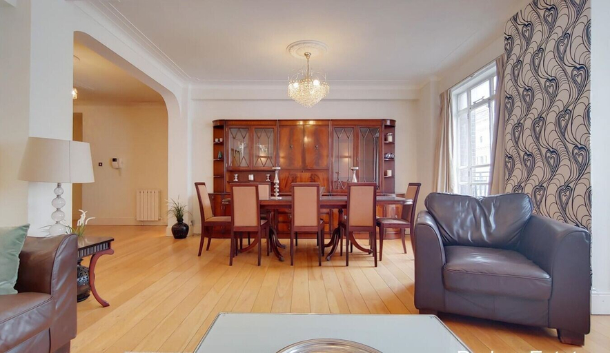 Others 4, The Lancaster Residences, London